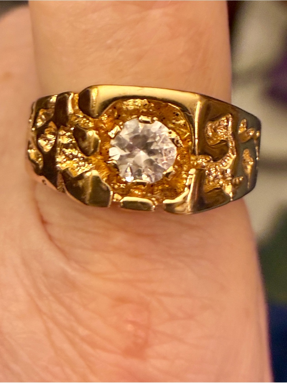 Gold Nugget Style HGE Ring with Round Solitaire Stone Size 11 - 12  New